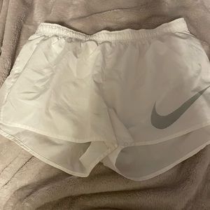 nike dri-fit white running shorts size large